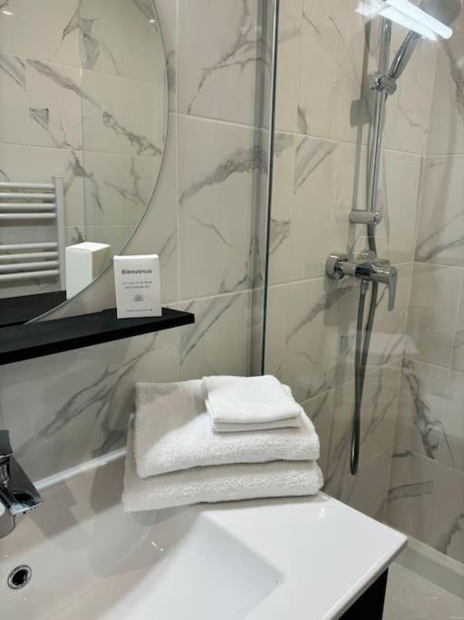 L'Olivier - Calme, Chaleureux, Proche Transports Apartment Lyon Exterior photo